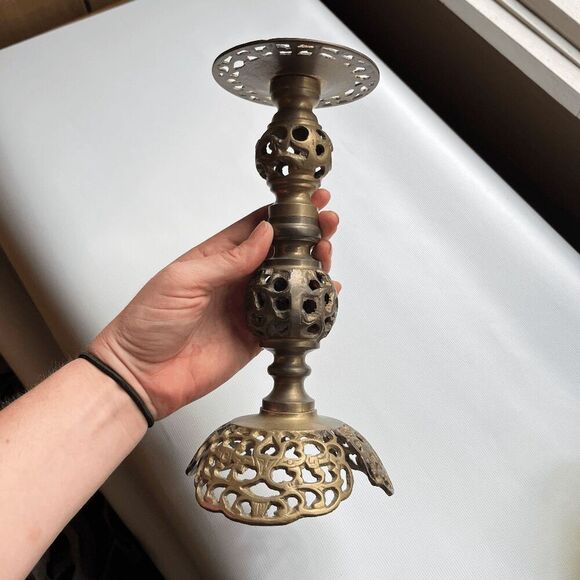 Vintage Brass Filigree Candlestick Holder Victorian Style - Picture 3 of 7